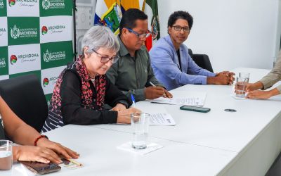 CONVENIO CON UNIVERSIDAD IKIAM POR EL BUEN VIVIR AMAZÓNICO